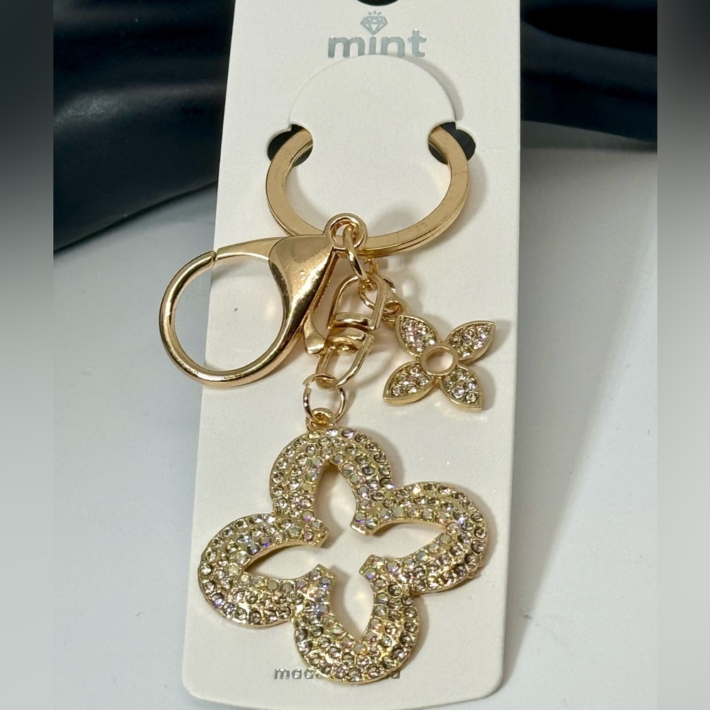 BAG CHARM Crystal Clover Keychain Charm - Clear Crystal & Gold Accent
